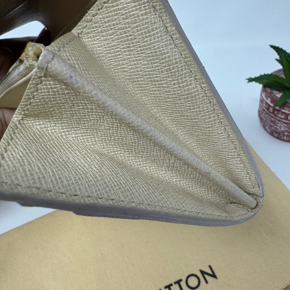 10273 Louis Vuitton Damier Azur Portefeuille Sarah Long Bifold Wallet - Picture 9 of 14